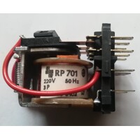 Relátko RP 701 220V 3P 5470 ohm